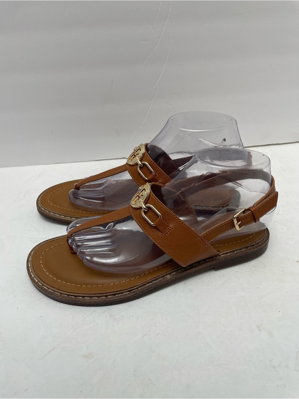 Tommy Hilfiger Bexlee Women's T strap Sandals Brown Gold Tone Shoes Size 7.5